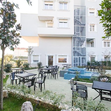 Elite Palace Tirana Exterior photo